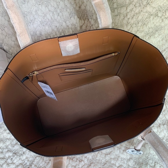 Michael Kors Gemma Large Colorblock Tote - Picture 6 of 8